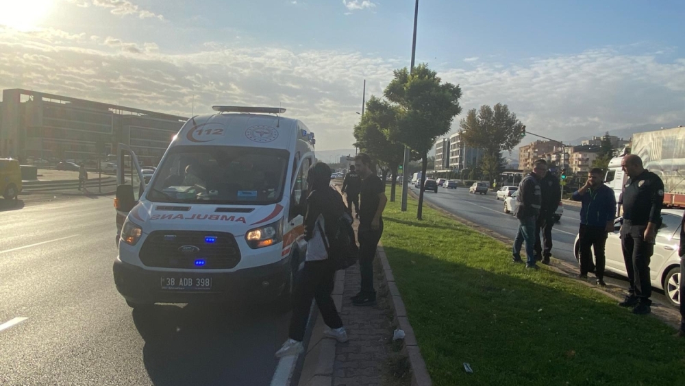 Öğrenci ve Velilerin Güvenli Yol Talebi